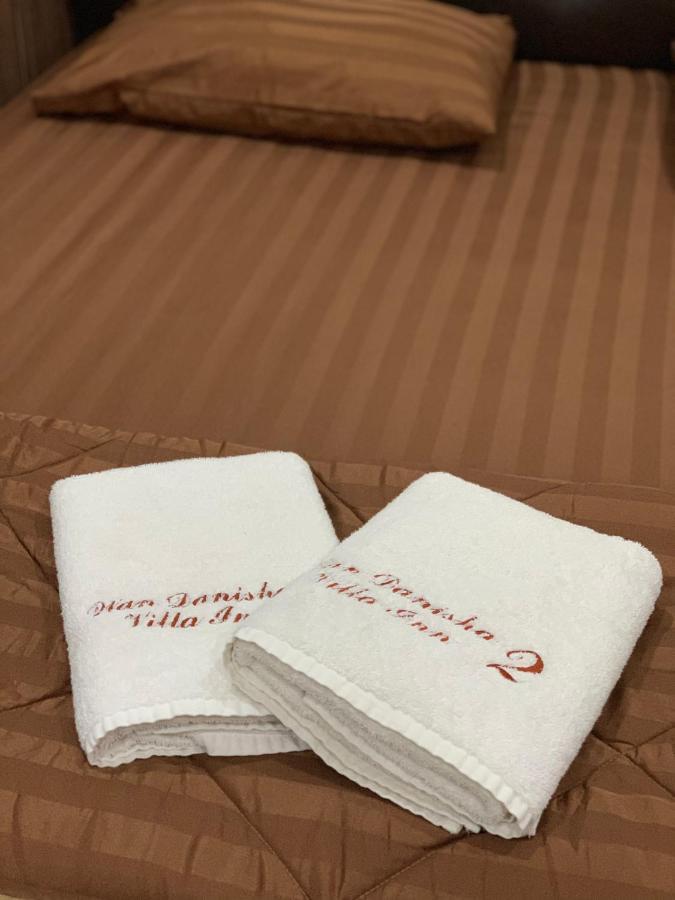 Wan Danisha Villa Inn 哥打巴鲁 外观 照片